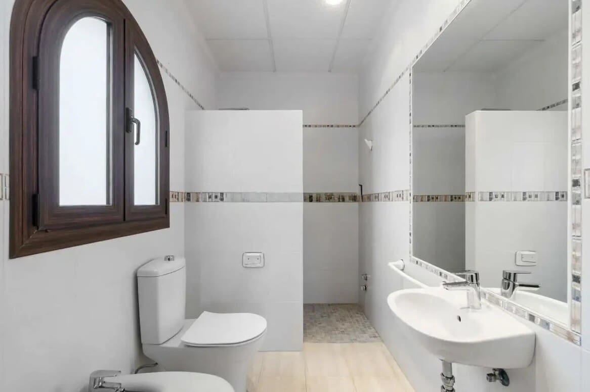 4 soverom Villa til salgs i La Zenia med svømmebasseng garasje - € 1 199 000 (Ref: 10143763)
