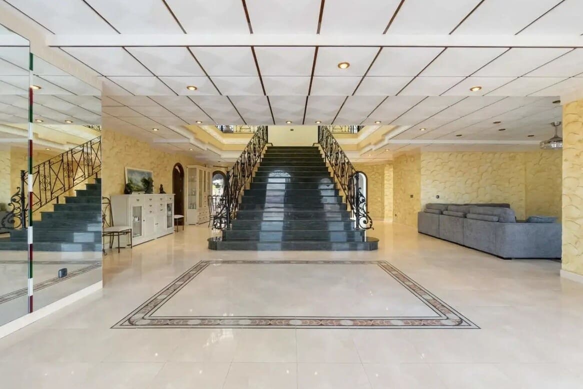 4 soverom Villa til salgs i La Zenia med svømmebasseng garasje - € 1 199 000 (Ref: 10143763)