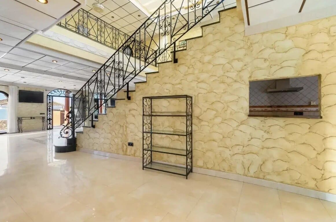 4 soverom Villa til salgs i La Zenia med svømmebasseng garasje - € 1 199 000 (Ref: 10143763)