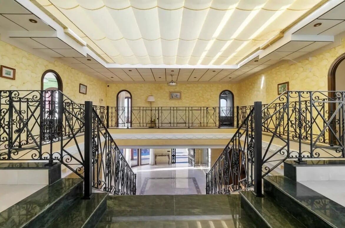 4 soverom Villa til salgs i La Zenia med svømmebasseng garasje - € 1 199 000 (Ref: 10143763)