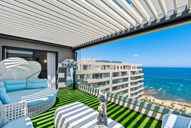 2 soveværelse Lejlighed til salg i Punta Prima, Orihuela med swimmingpool garage - € 595.000 (Ref: 10143764)
