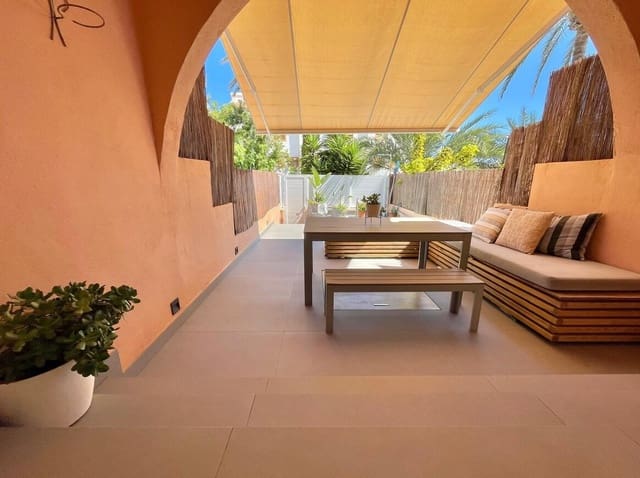 2 soveværelse Byhus til salg i Santa Pola med swimmingpool garage - € 450.000 (Ref: 10143767)
