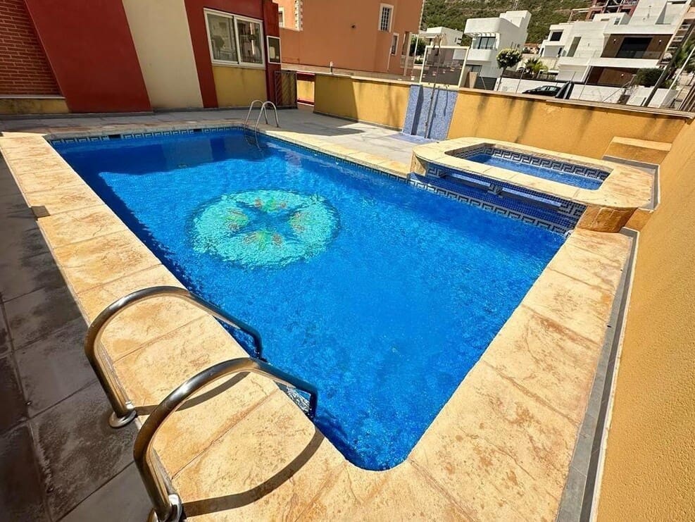 3 camera da letto Casa in vendita in Guardamar del Segura con piscina garage - 247.000 € (Rif: 10143768)