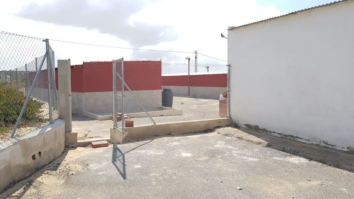 2 bedroom Finca/Country House for sale in Los Montesinos with garage - € 380,000 (Ref: 10143769)