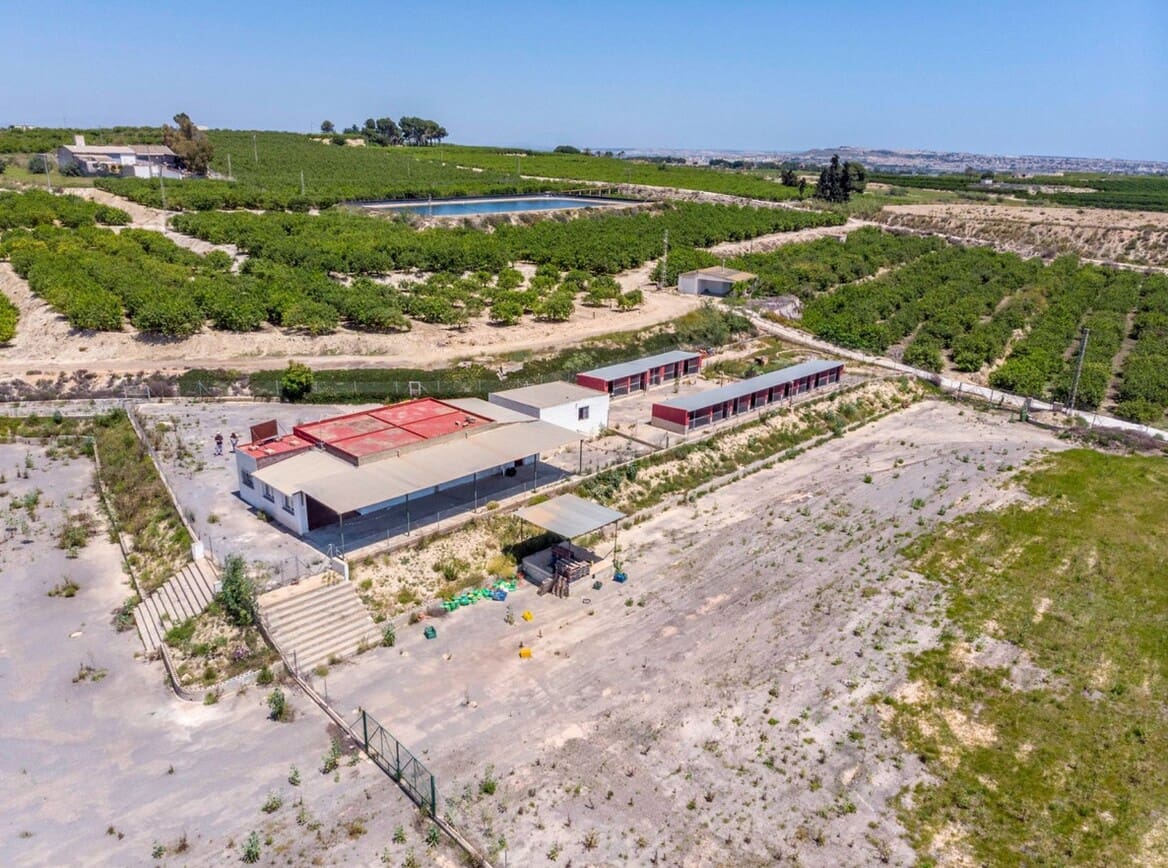 2 bedroom Finca/Country House for sale in Los Montesinos with garage - € 380,000 (Ref: 10143769)