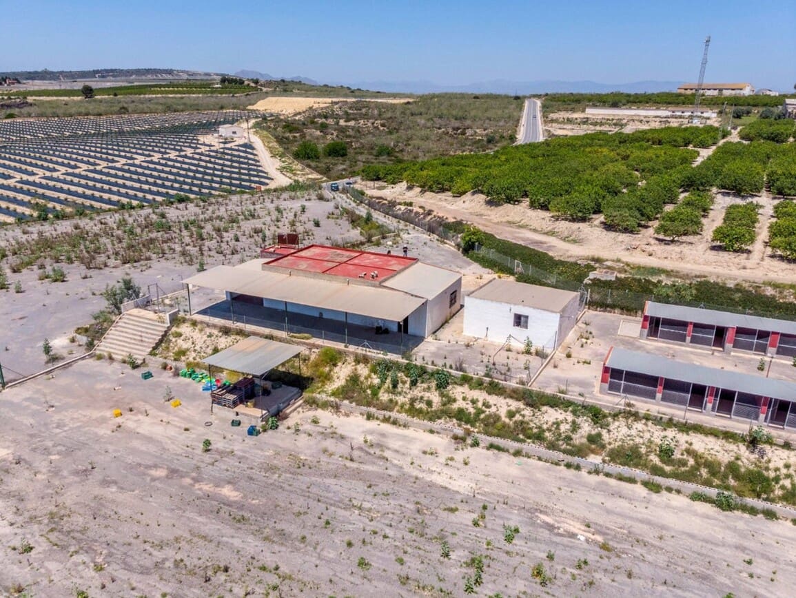 2 bedroom Finca/Country House for sale in Los Montesinos with garage - € 380,000 (Ref: 10143769)
