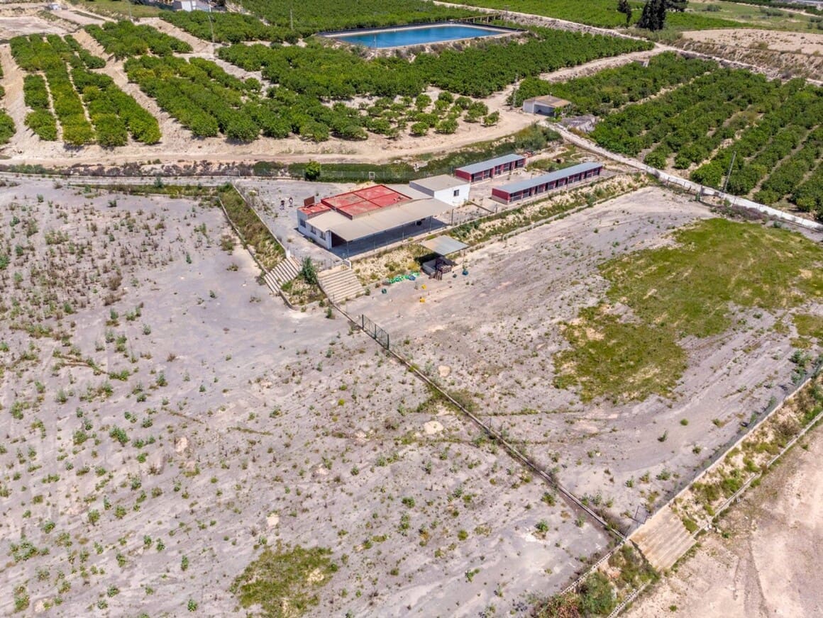 2 bedroom Finca/Country House for sale in Los Montesinos with garage - € 380,000 (Ref: 10143769)