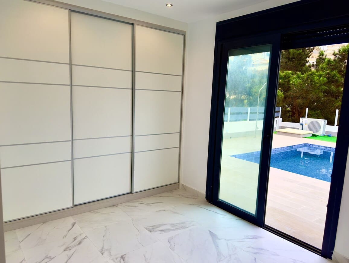 3 bedroom Villa for sale in La Marquesa with pool garage - € 852,000 (Ref: 10143823)
