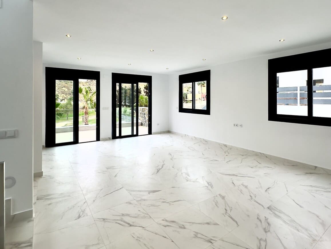 3 bedroom Villa for sale in La Marquesa with pool garage - € 852,000 (Ref: 10143823)