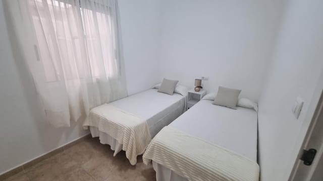 2 chambre Bungalow à vendre à Torreblanca, Torrevieja avec piscine garage - 186 000 € (Ref: 10143828)