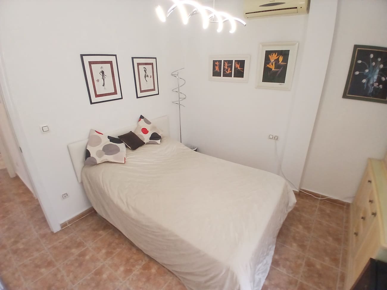 3 bedroom Villa for sale in Villamartin with pool garage - € 299,950 (Ref: 10143832)