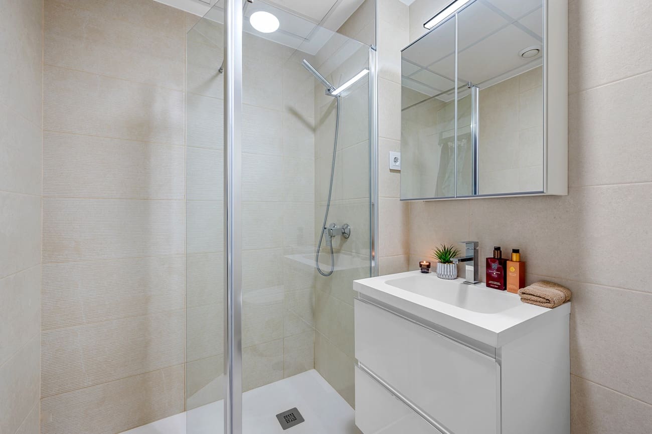 3 bedroom Apartment for sale in Pilar de la Horadada with pool garage - € 335,000 (Ref: 10143842)