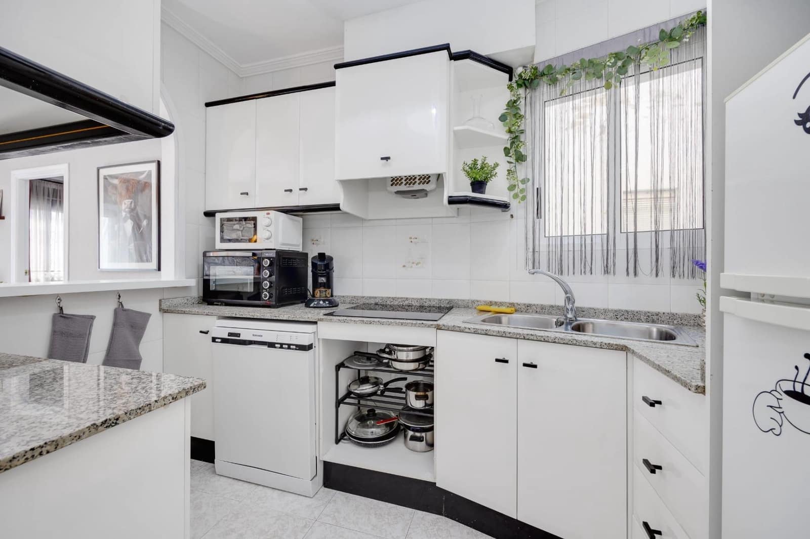 2 soverom Leilighet til salgs i Torrevieja - € 190 000 (Ref: 10143846)