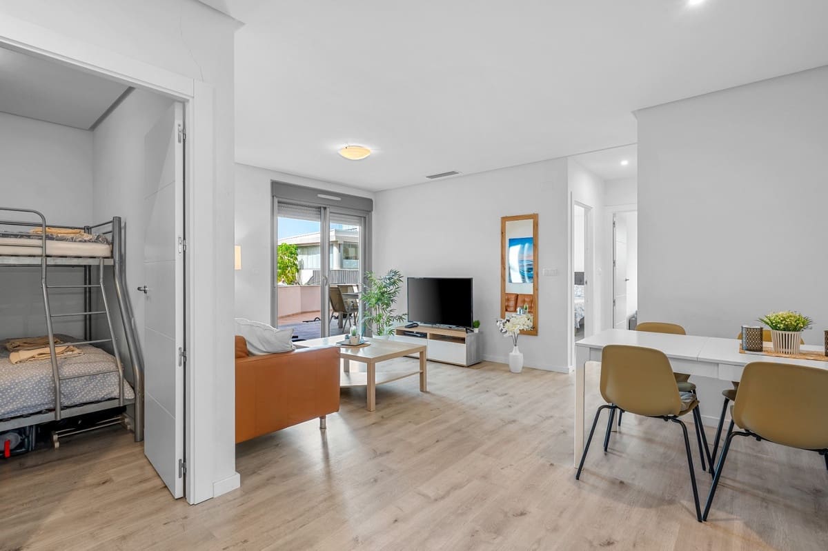 Apartamento de 3 habitaciones en Orihuela en venta con piscina garaje - 329.000 € (Ref: 10143880)