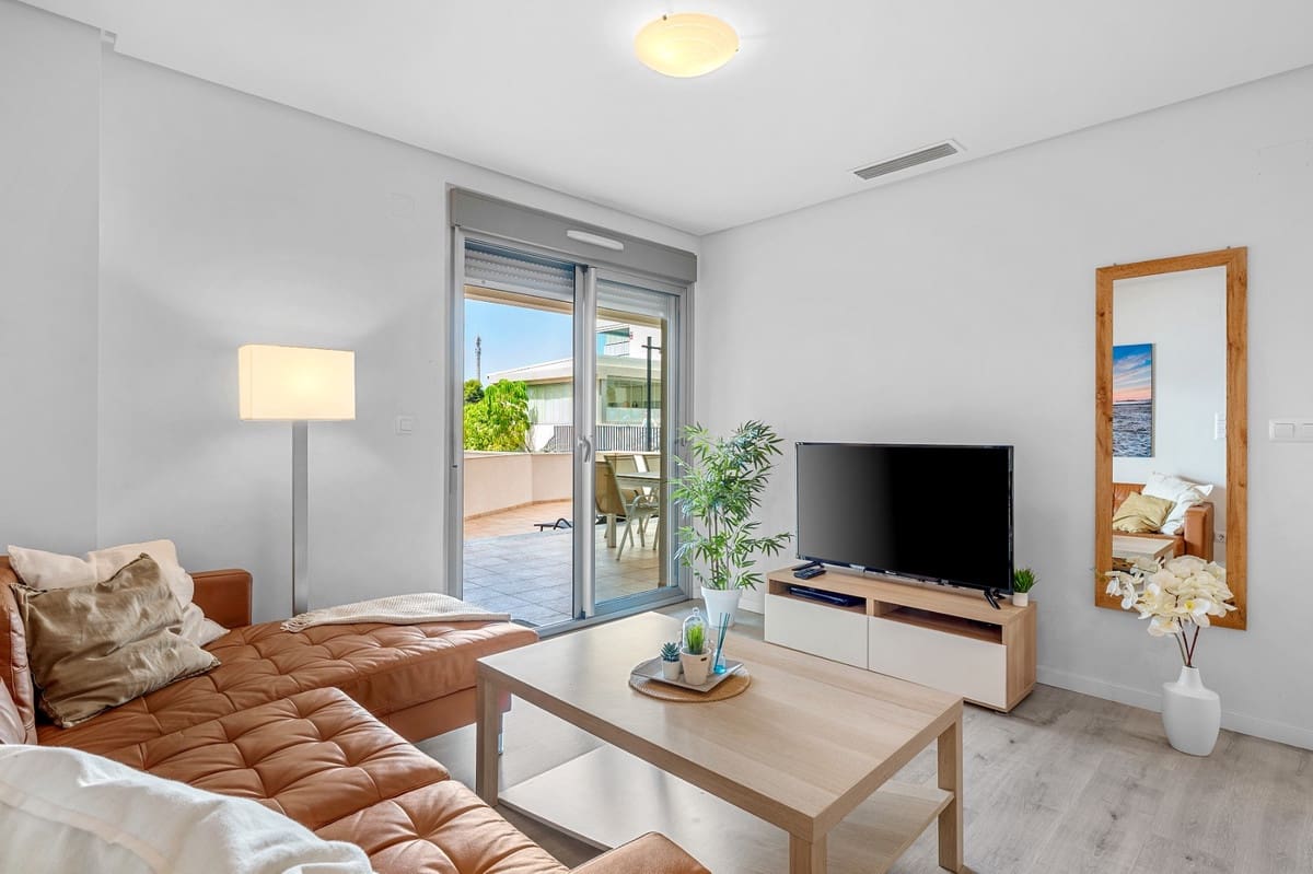 Apartamento de 3 habitaciones en Orihuela en venta con piscina garaje - 329.000 € (Ref: 10143880)