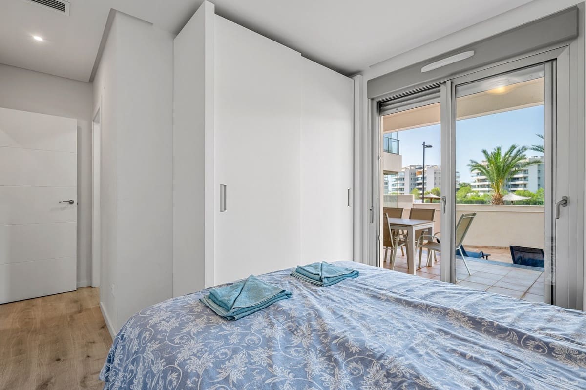 Apartamento de 3 habitaciones en Orihuela en venta con piscina garaje - 329.000 € (Ref: 10143880)