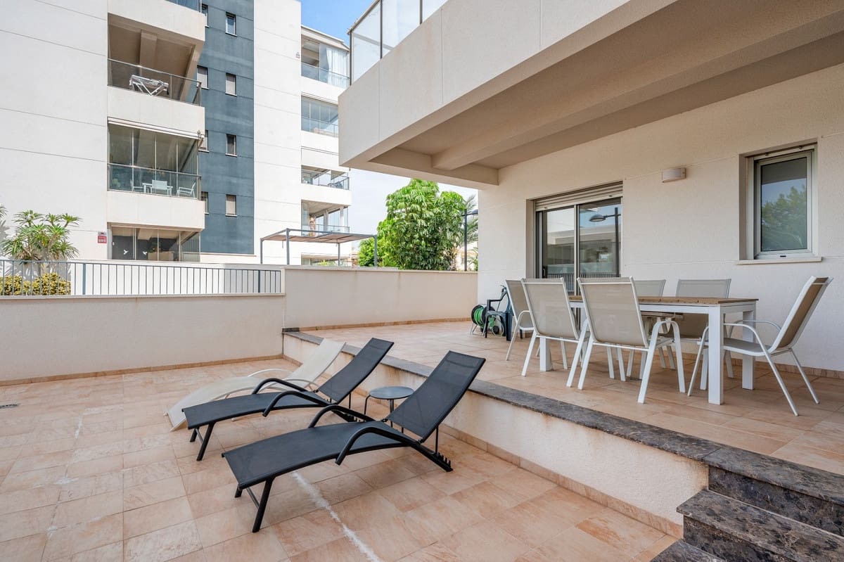 Apartamento de 3 habitaciones en Orihuela en venta con piscina garaje - 329.000 € (Ref: 10143880)