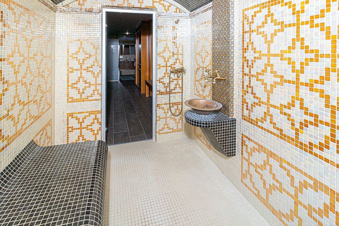 5 makuuhuone Huvila myytävänä paikassa Torrevieja mukana uima-altaan - 1 090 000 € (Ref: 10143887)