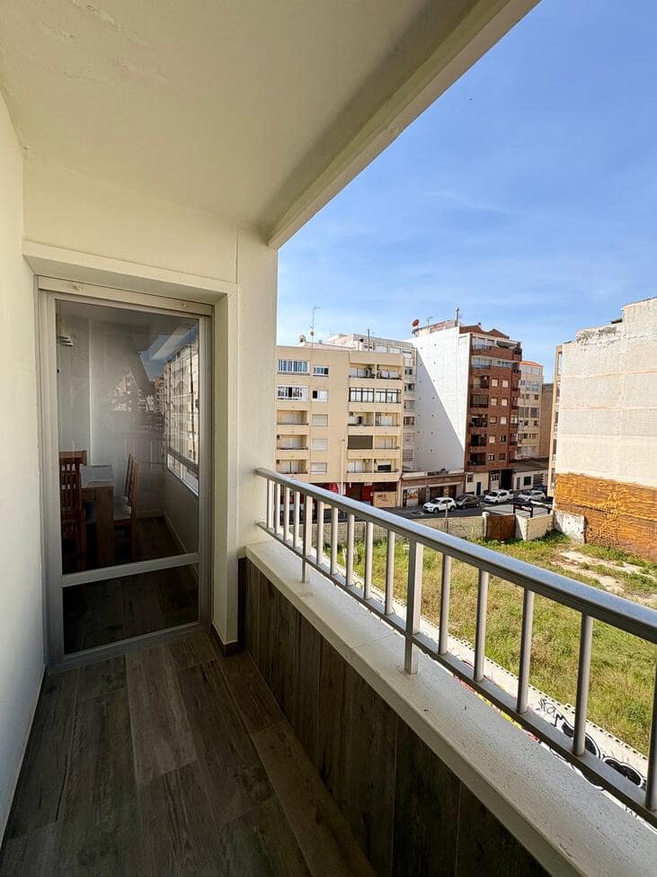 3 chambre Appartement à vendre à Torrevieja - 240 000 € (Ref: 10143975)