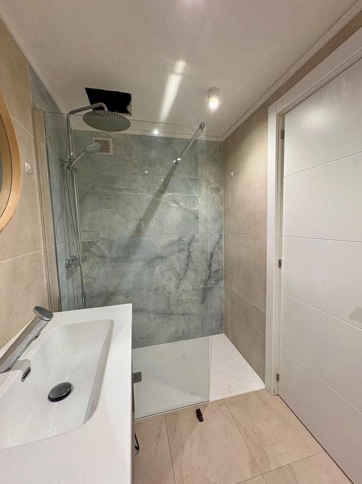 3 chambre Appartement à vendre à Torrevieja - 240 000 € (Ref: 10143975)
