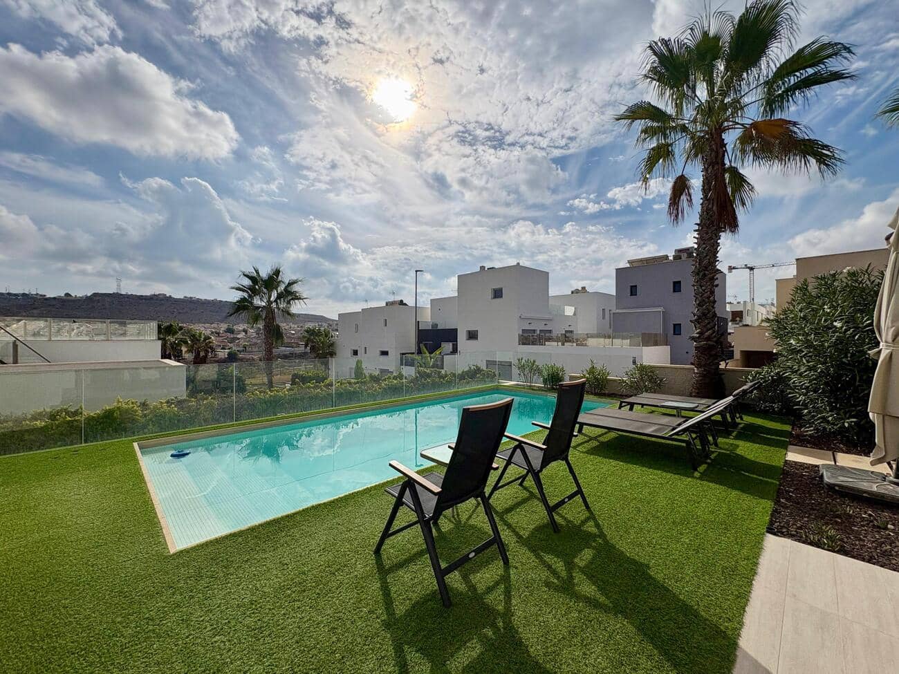 3 bedroom Villa for sale in Benijofar with pool garage - € 547,000 (Ref: 10144019)