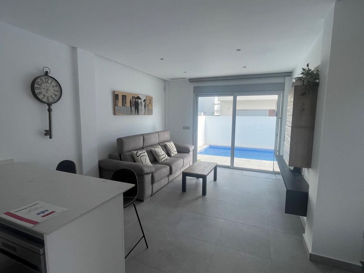 3 bedroom Villa for sale in San Fulgencio with pool garage - € 365,000 (Ref: 10144029)
