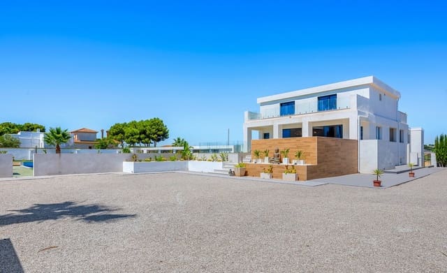 8 soverom Finca/Herregård til salgs i Los Montesinos med svømmebasseng - € 1 100 000 (Ref: 10144035)