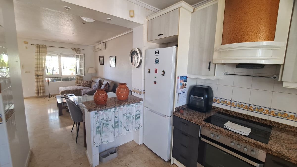 2 slaapkamer Huis te koop in Orihuela met zwembad - € 249.995 (Ref: 10144040)