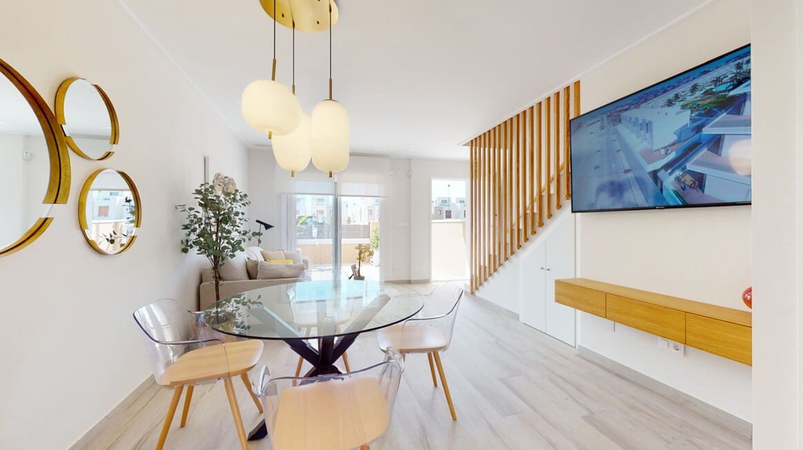 Chalet de 3 habitaciones en Pilar de la Horadada en venta con piscina garaje - 314.900 € (Ref: 10144133)