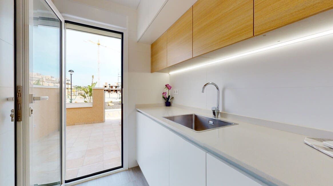 Chalet de 3 habitaciones en Pilar de la Horadada en venta con piscina garaje - 314.900 € (Ref: 10144133)