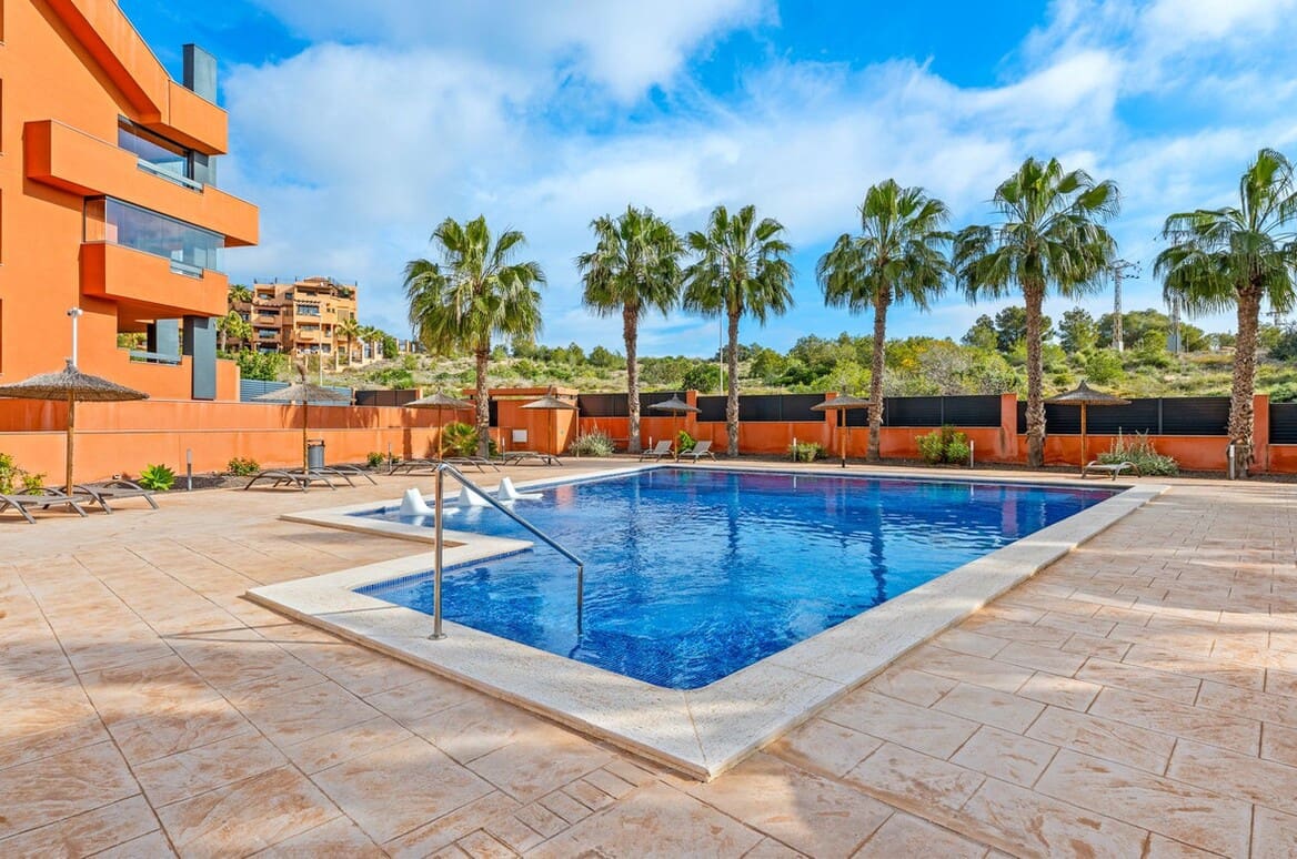 2 sypialnia Apartament na sprzedaż w Orihuela Costa z basenem garażem - 254 900 € (Ref: 10144166)