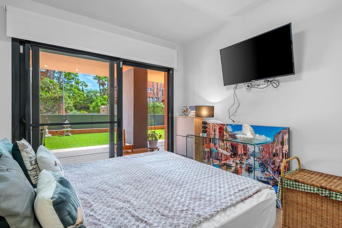 2 sypialnia Apartament na sprzedaż w Orihuela Costa z basenem garażem - 254 900 € (Ref: 10144166)