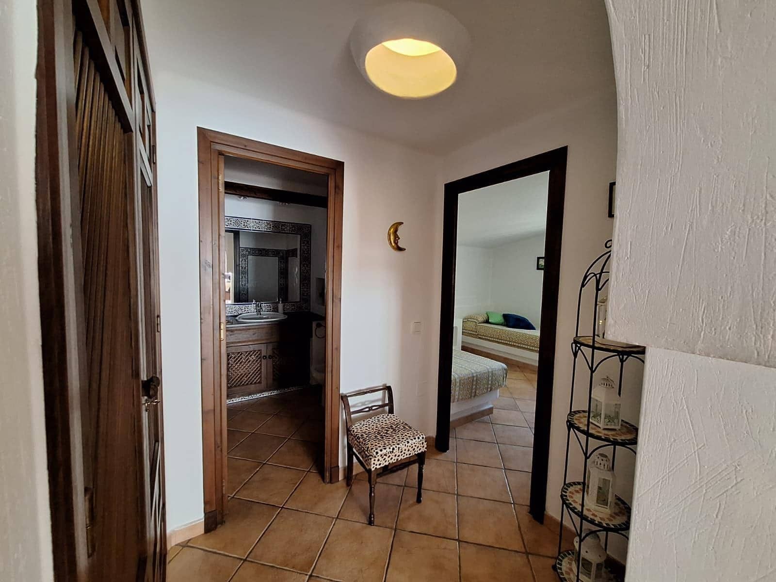 2 soverom Leilighet til salgs i Torrevieja med garasje - € 495 000 (Ref: 10144205)