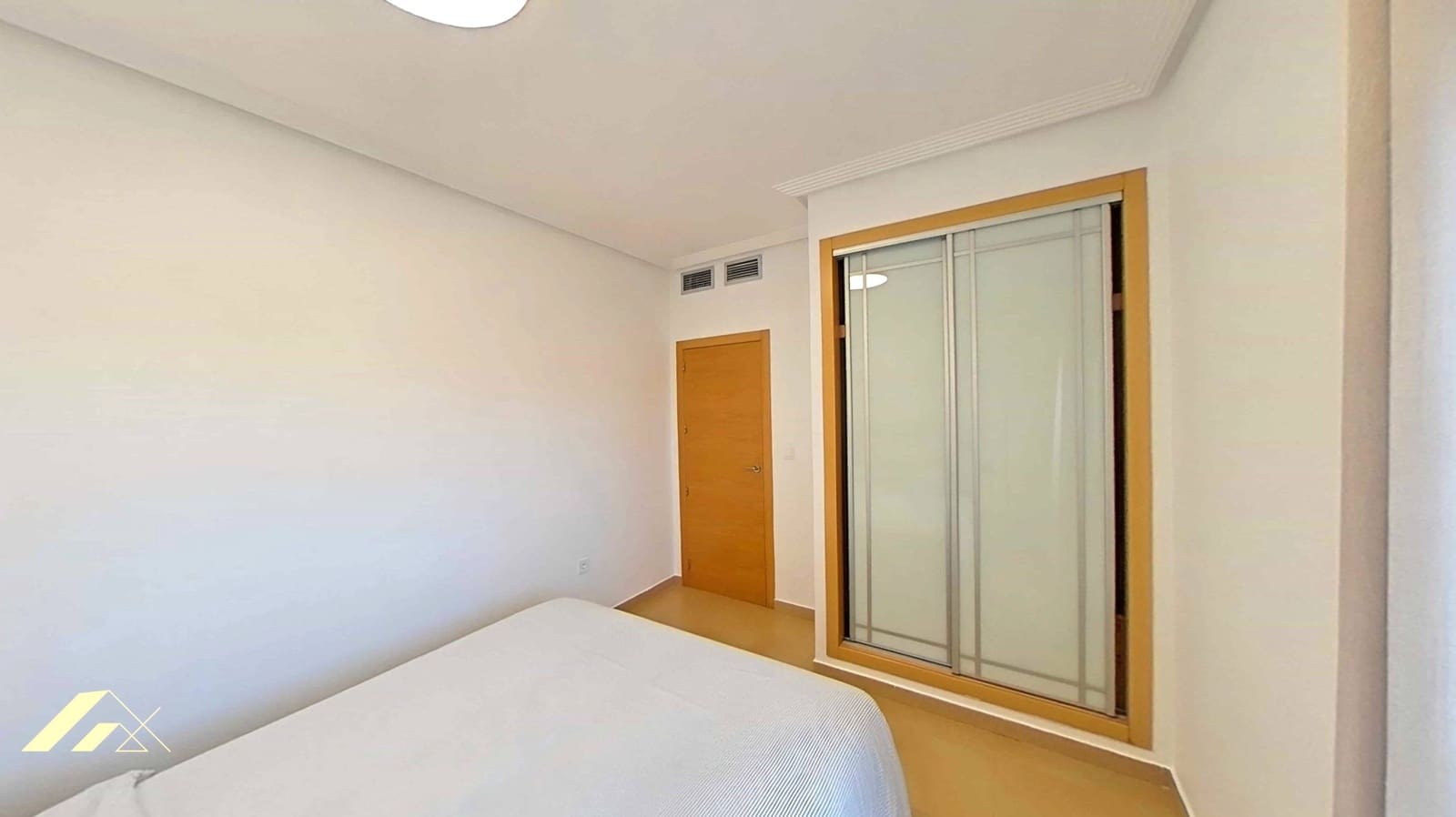 2 sovrum Lägenhet till salu i Orihuela Costa med pool garage - 216 000 € (Ref: 10144214)