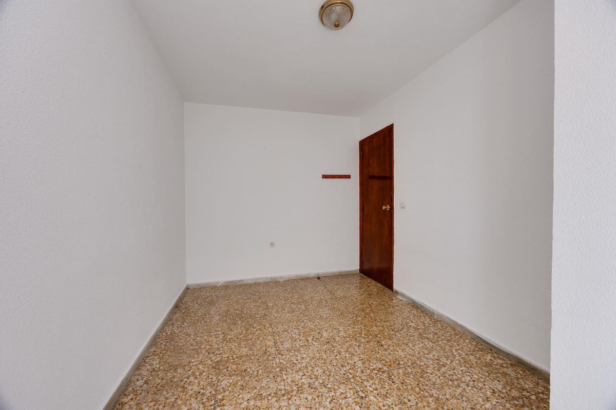3 chambre Appartement à vendre à Torrevieja - 169 990 € (Ref: 10144224)