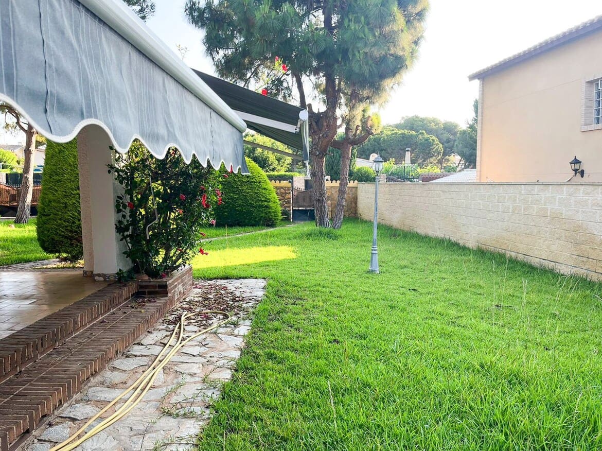 4 slaapkamer Villa te koop in Orihuela Costa - € 824.000 (Ref: 10144228)