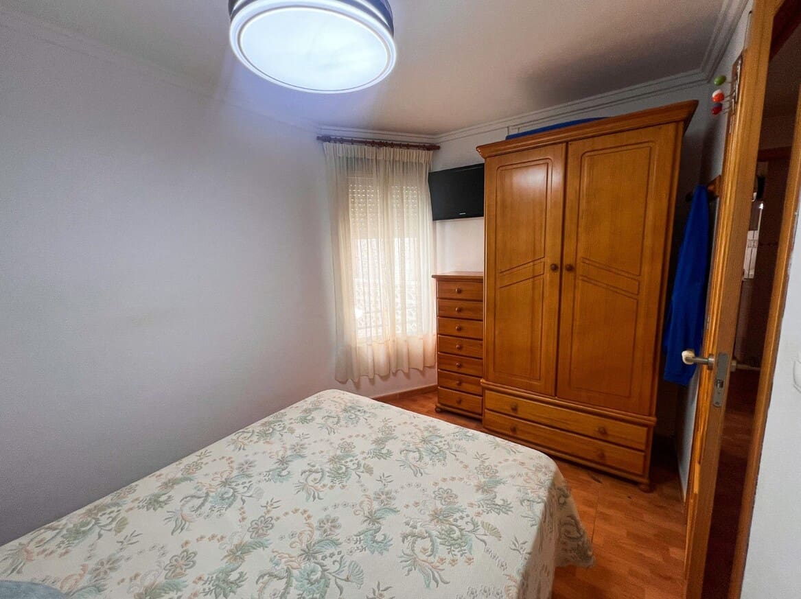 3 sovrum Lägenhet till salu i Guardamar del Segura - 199 000 € (Ref: 10144230)