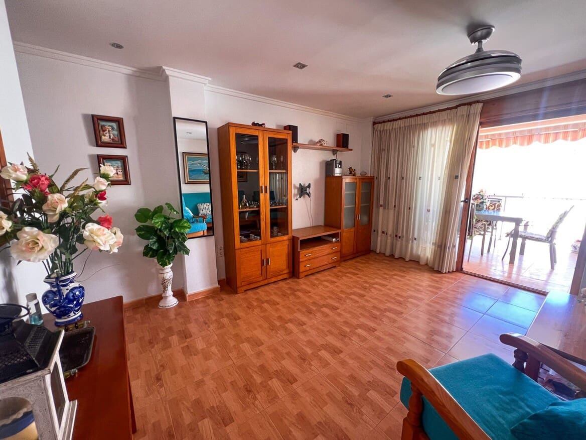 3 sovrum Lägenhet till salu i Guardamar del Segura - 199 000 € (Ref: 10144230)
