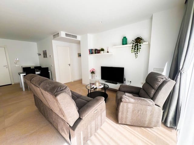 2 Zimmer Apartment zu verkaufen in Los Balcones mit Pool Garage - 310.000 € (Ref: 10144231)