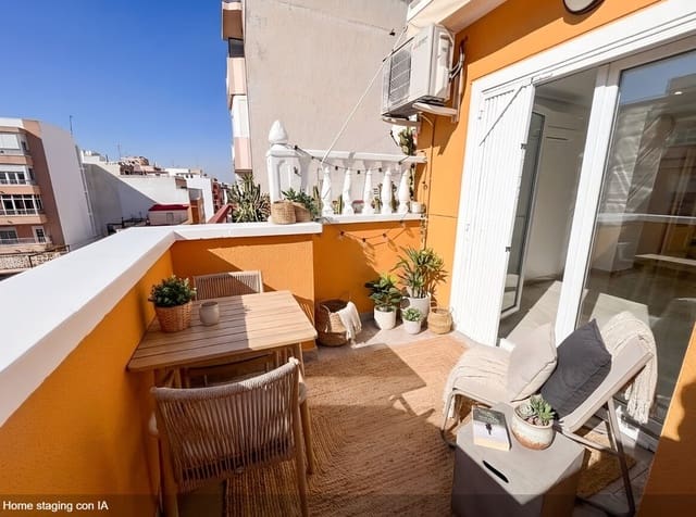 2 soverom Leilighet til salgs i Puerto Deportivo, Torrevieja - € 198 900 (Ref: 10144232)