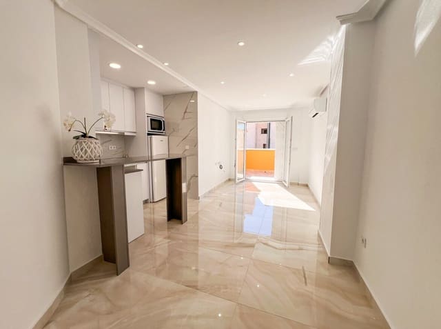 2 soverom Leilighet til salgs i Puerto Deportivo, Torrevieja - € 198 900 (Ref: 10144232)
