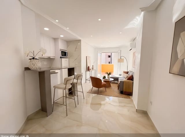 2 slaapkamer Appartement te koop in Puerto Deportivo, Torrevieja - € 198.900 (Ref: 10144232)