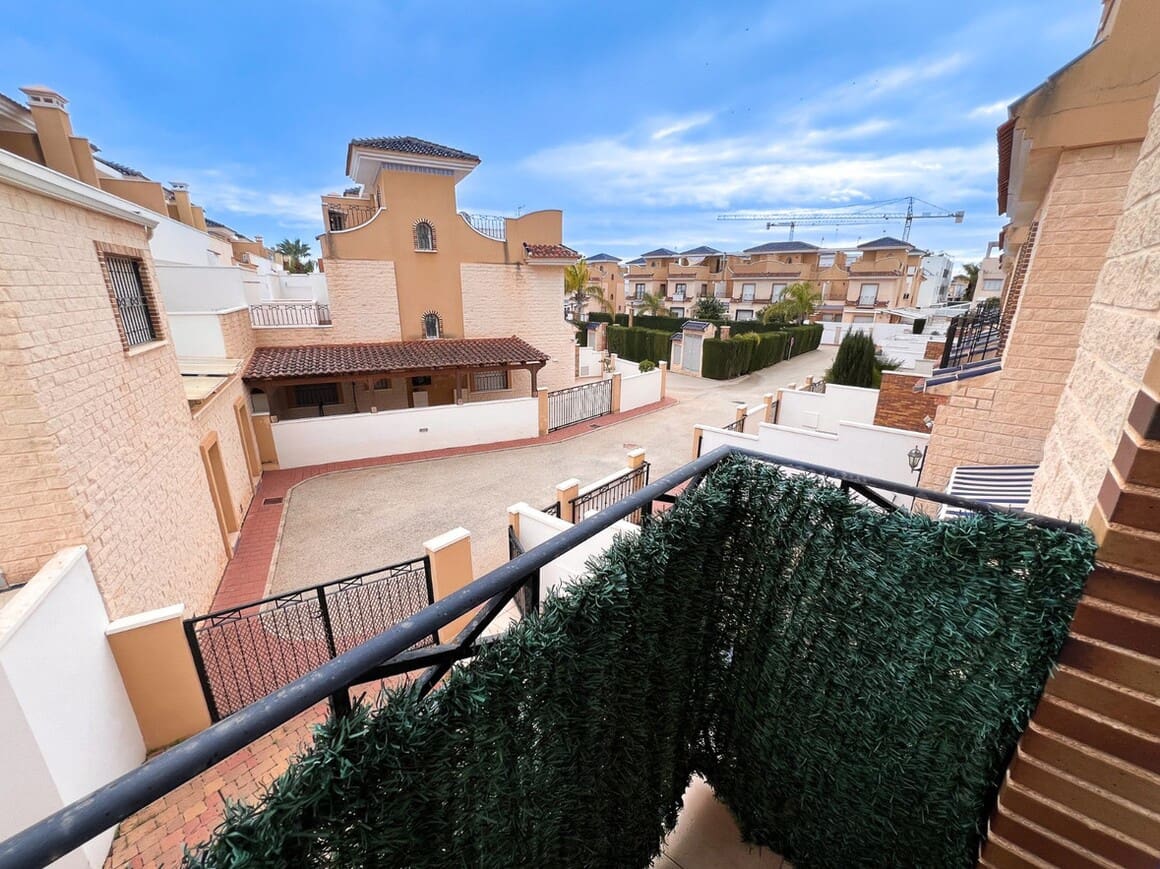 3 camera da letto Casa in vendita in Pilar de la Horadada con piscina garage - 369.000 € (Rif: 10144234)