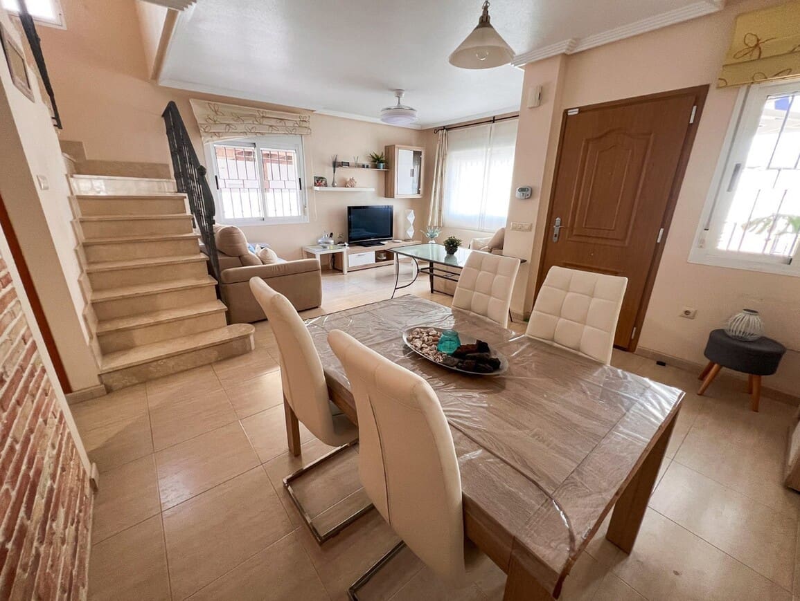 3 camera da letto Casa in vendita in Pilar de la Horadada con piscina garage - 369.000 € (Rif: 10144234)