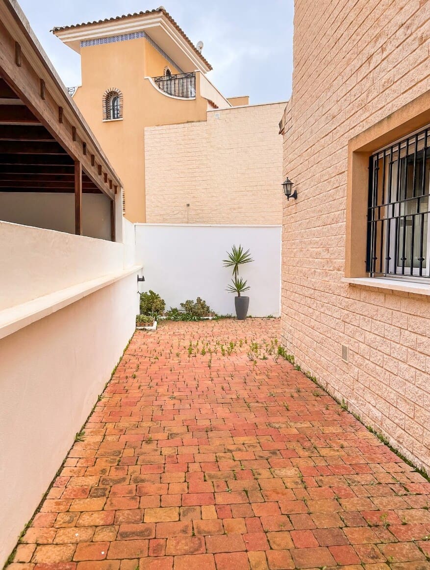 3 camera da letto Casa in vendita in Pilar de la Horadada con piscina garage - 369.000 € (Rif: 10144234)