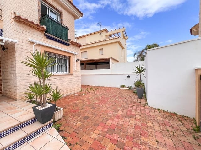 3 chambre Maison de Ville à vendre à Pilar de la Horadada ciudad, Pilar de la Horadada avec piscine garage - 369 000 € (Ref: 10144234)