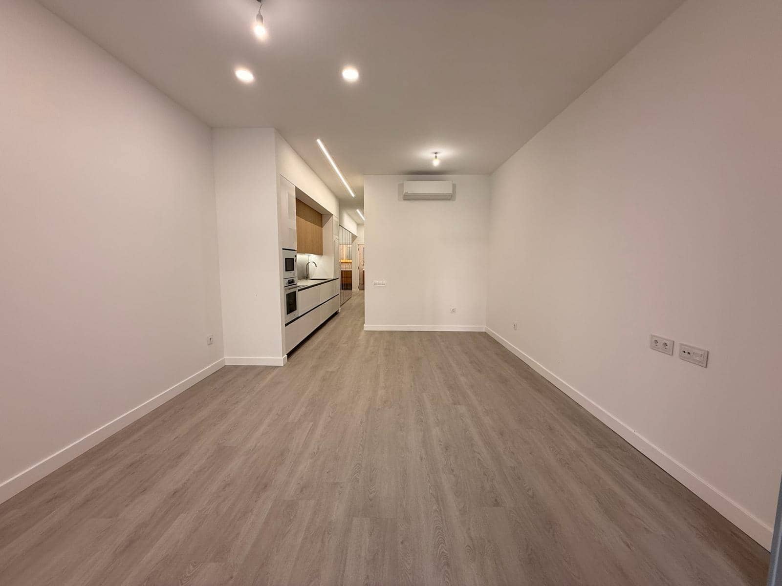 2 slaapkamer Appartement te koop in Torrevieja met zwembad - € 239.900 (Ref: 10144289)