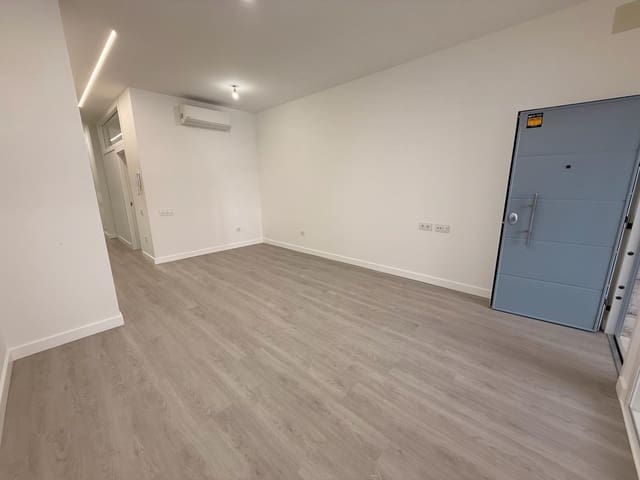 2 slaapkamer Appartement te koop in Playa del Cura, Torrevieja met zwembad - € 239.900 (Ref: 10144289)