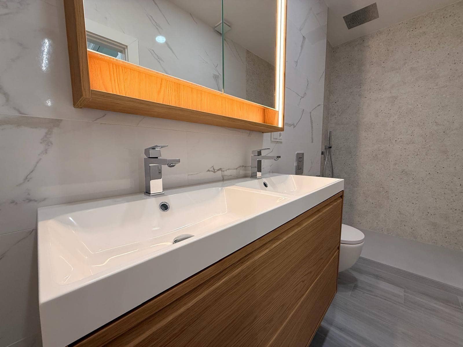2 slaapkamer Appartement te koop in Torrevieja met zwembad - € 239.900 (Ref: 10144289)