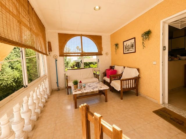 5 soverom Villa til salgs i La Siesta, Torrevieja med svømmebasseng garasje - € 389 000 (Ref: 10144339)
